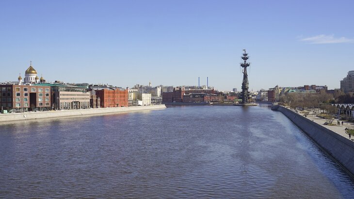 ������������� ������ 73-������ �������� ����� ����� � ������ 2 ������