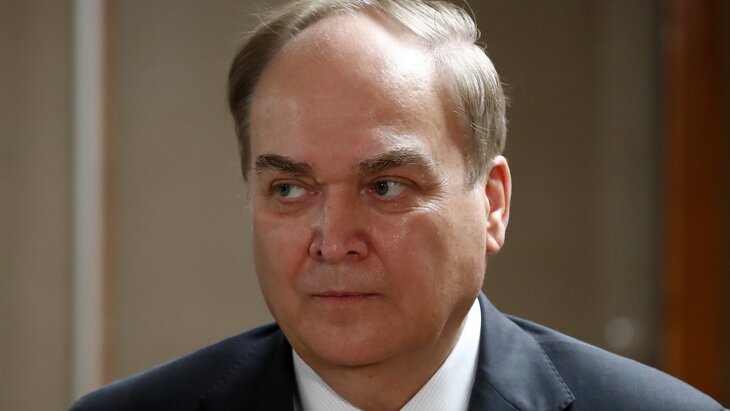 США своей русофобской риторикой пытаются раскачать ситуацию в РФ – посол Антонов