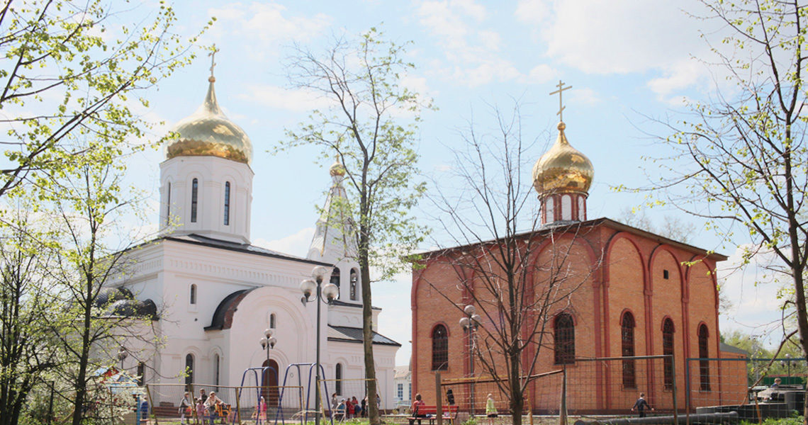 Храм в щербинке