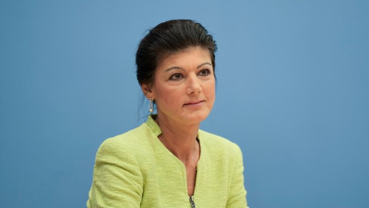 Депутат Бундестага назвала смелым призыв Папы Римского к миру на Украине