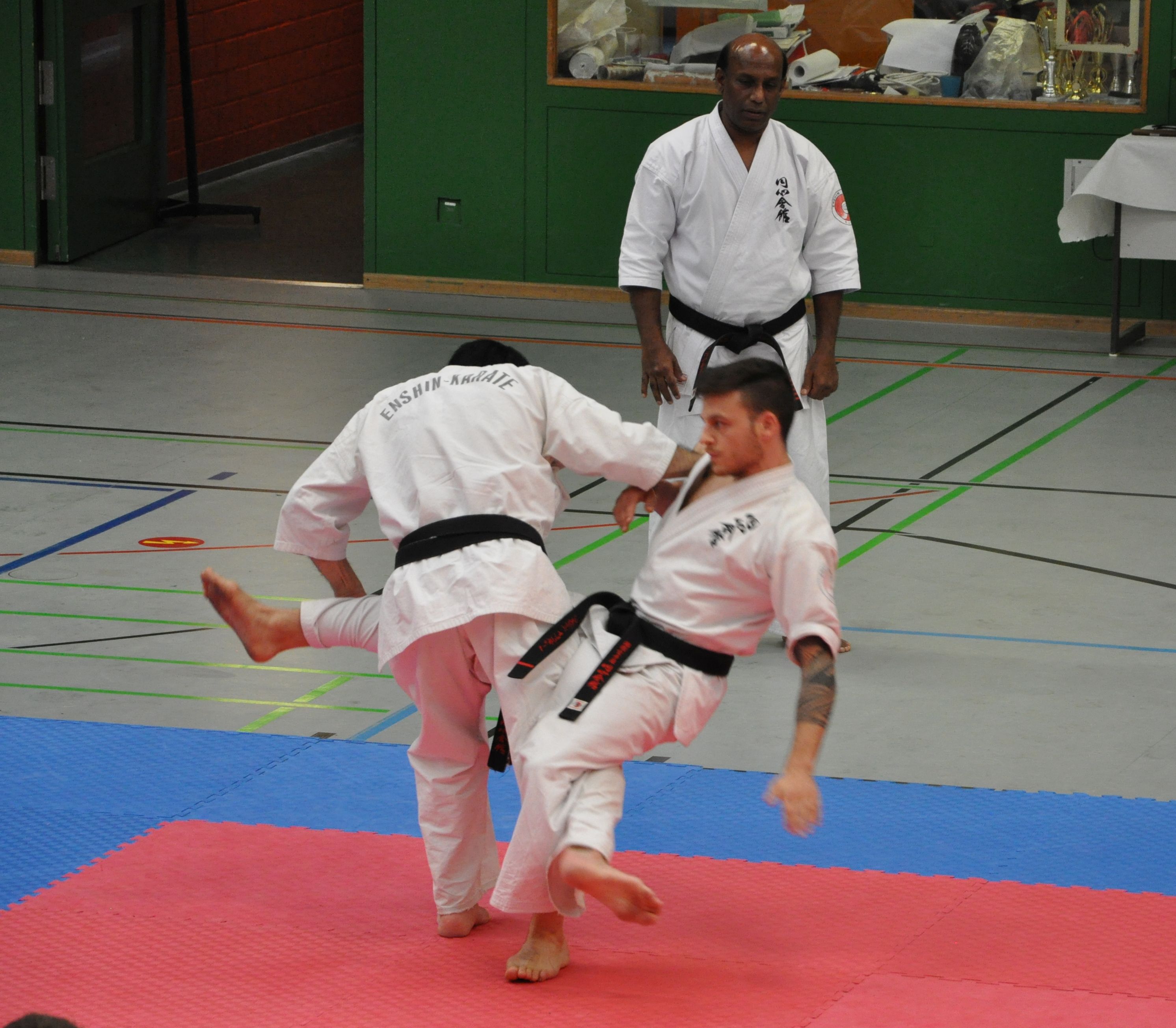 ����� � ������������