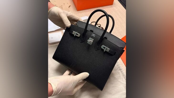 � ��������� ��������� ����� � ���������� ������������������� ����� �� 3 ��� ������