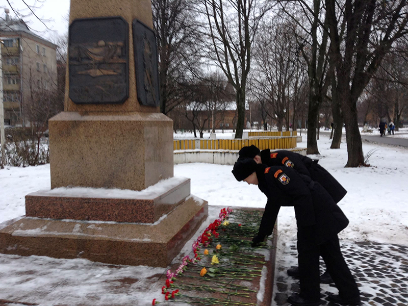 � ��������� �����- �������� �10 ��������� �������� ���, ����������� 74-� ��������� ���������������� ��������� ����� ��� �������