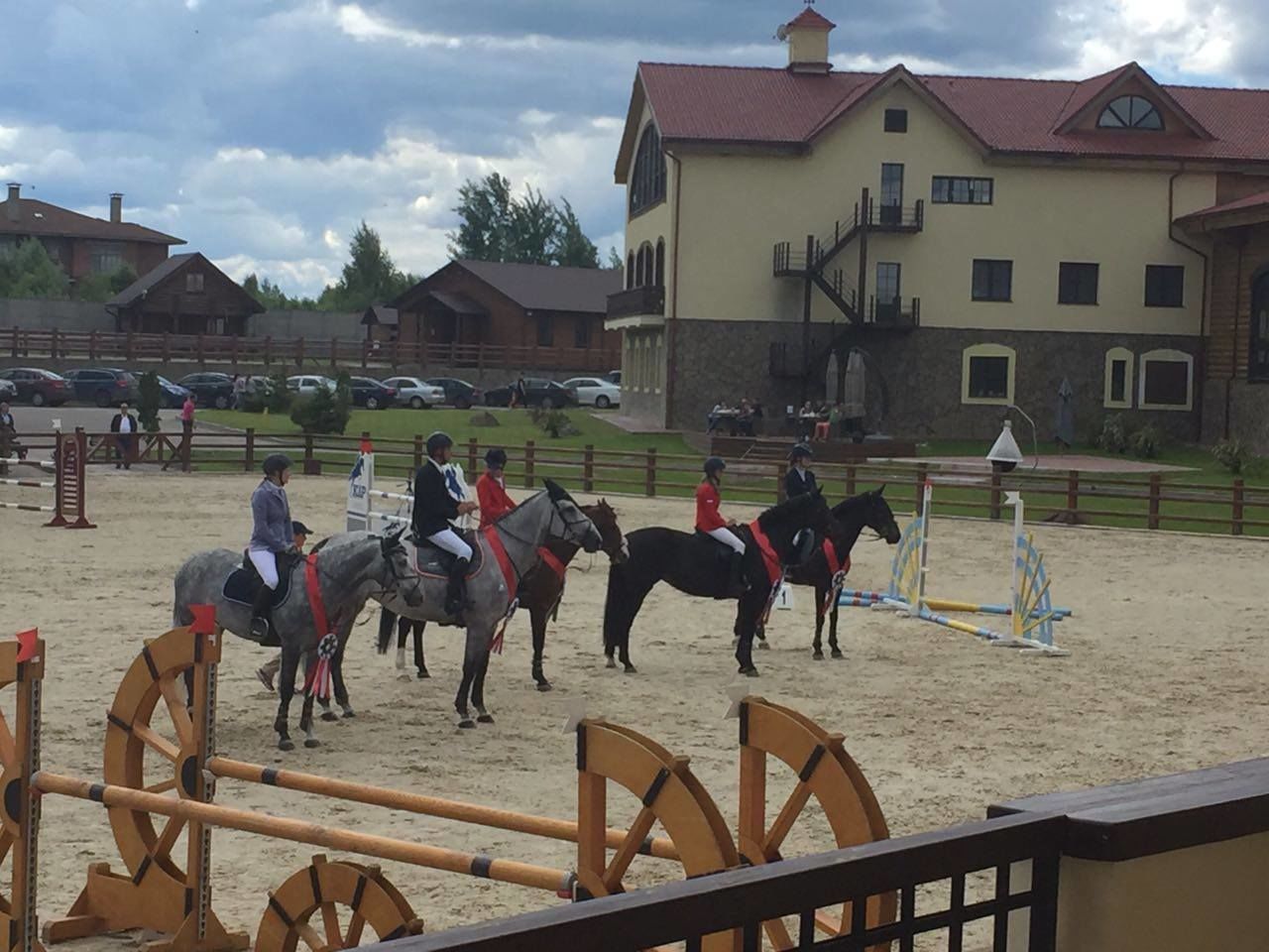 ������ � ����������