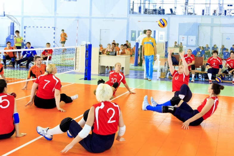 ������� �������� ����� ������� � �����