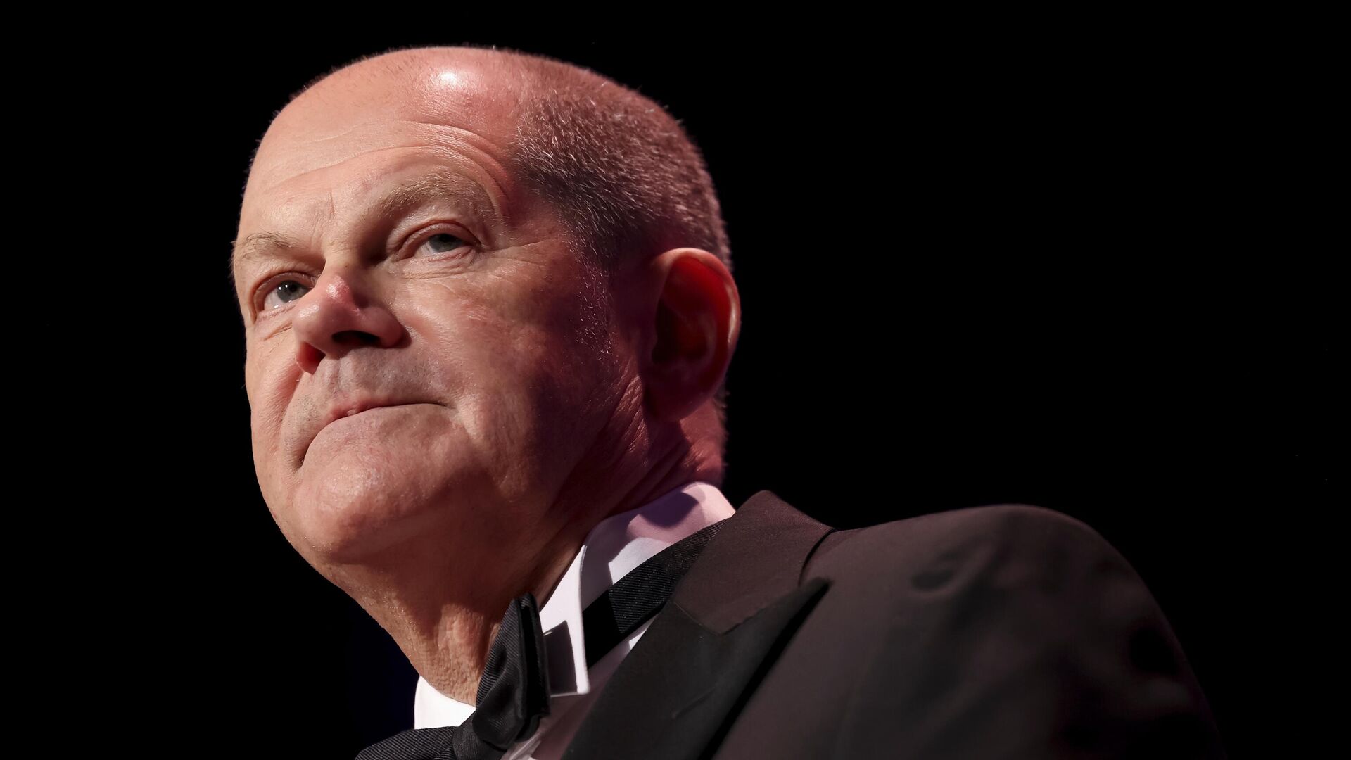 ����� ���������� � ����� � ������� �� ����������� � �������