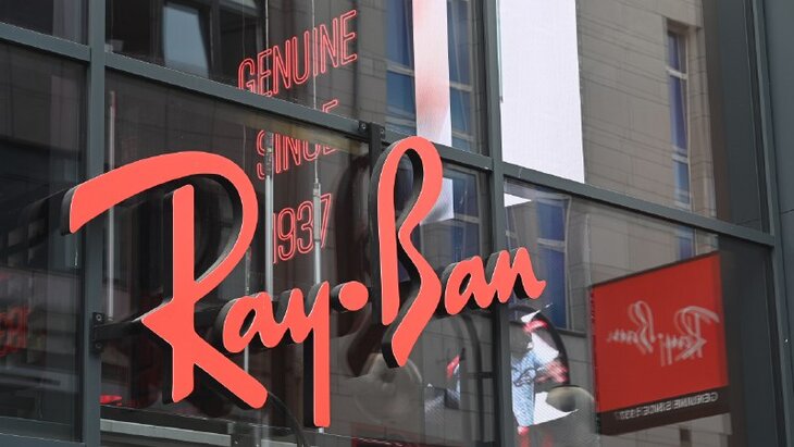   Luxottica      Ray-Ban  