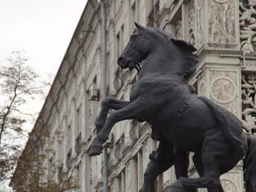 ����� ��������� ����������� ����� ������ ������� � �������