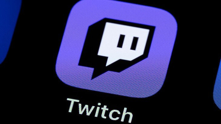  Twitch     